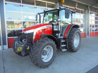 Massey Ferguson 5M.125 Dyna 4