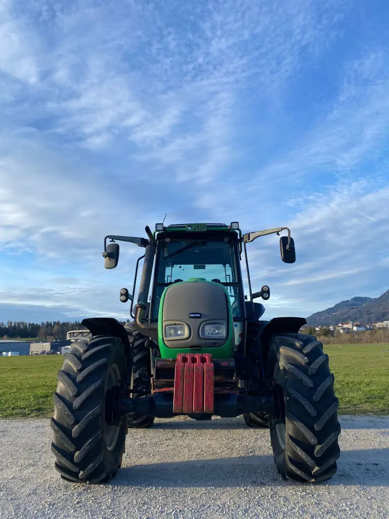 f60b3f5c-e3d3-4e47-9ff2-d0178af76e17-WhatsApp Image 2026-04-07 at 11.jpg