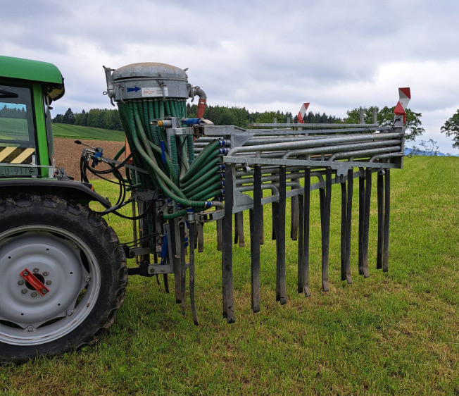 c8002ea9-c203-4b8d-aad6-5251328a17e4-