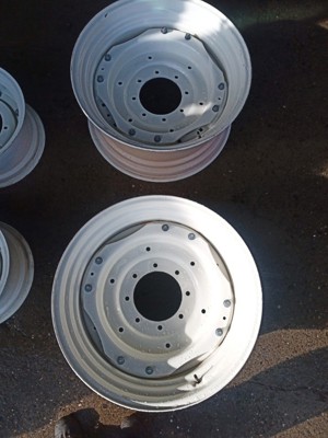 Felge 15x30 New Holland