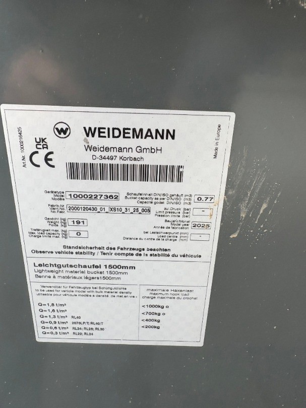 ab69f552-95d1-4c8d-998b-910669450b99-IMG_7023 (002).jpg