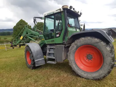Fendt Xylon 520
