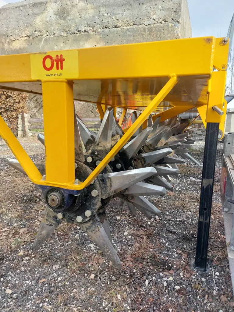 94129059-6a70-44c2-b4d2-afed485a5b32-Mc Connel Klötzli (3).jpg