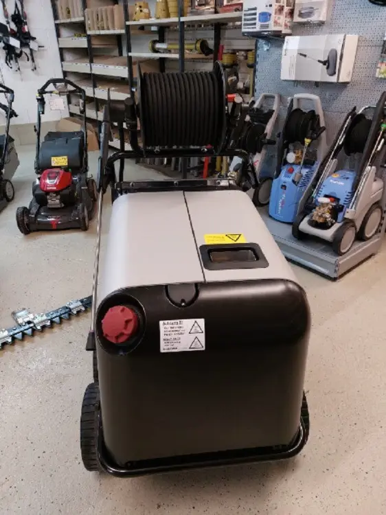 7d4bb236-d911-4c0f-97a1-0163050b81ae-Kränzle Therm 1017  (6).jpg