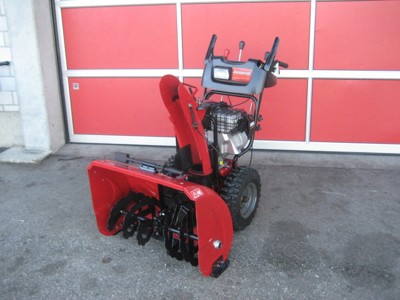 Schneefräse  Jonsered ST 2111 E