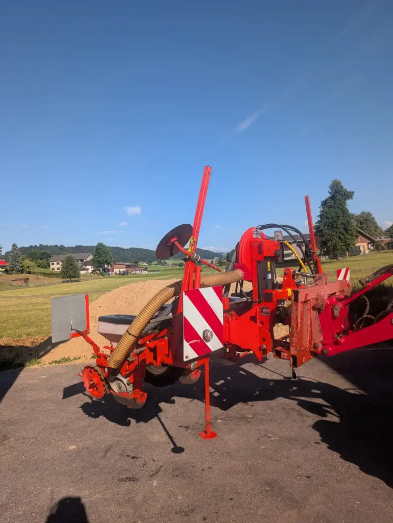 f3af067e-7192-49a1-b300-65484cae1953-WhatsApp Image 2026-04-10 at 15.jpg