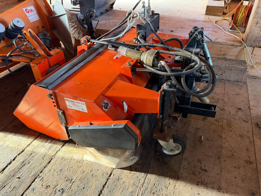 d7852c91-f262-435a-b678-d973841a42d7-Holder C30_8.jpg