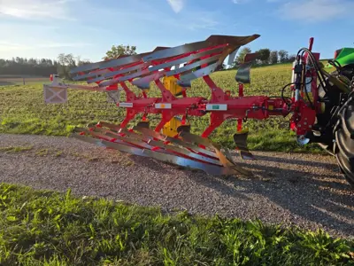 Pöttinger Servo 25 Nova On Land