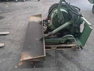 Seilwinde an Unimog / MB Trac