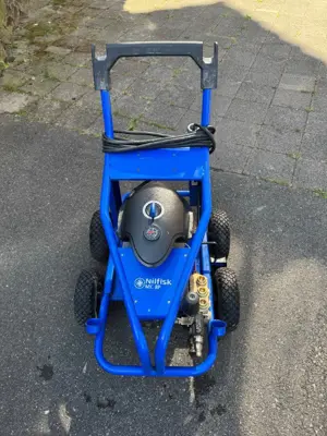 Hochdruckreiniger Nilfisk MC 8P