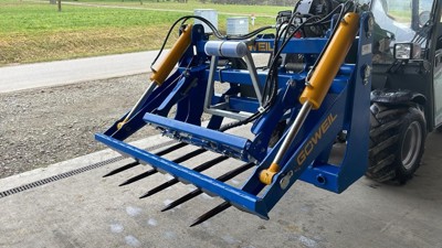 Göweil Ballenschneider mit Folienhalter