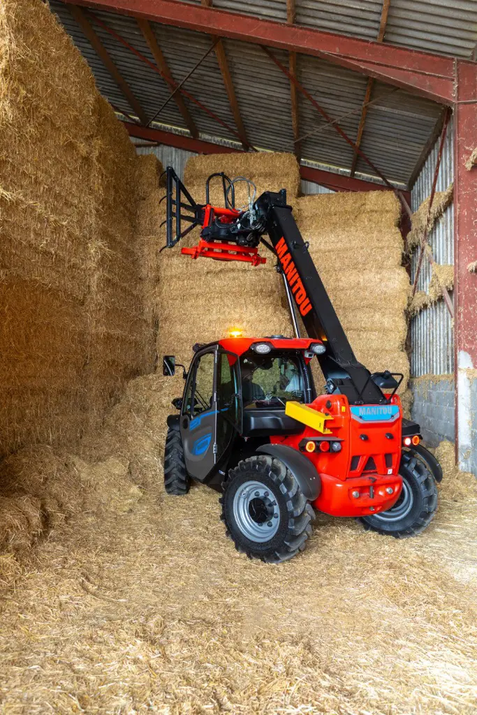 73c37d6e-d8b2-4409-b529-b22376b539ca-639834-application_agriculture_telehandler_mlt_625_e_manitou_001.jpg