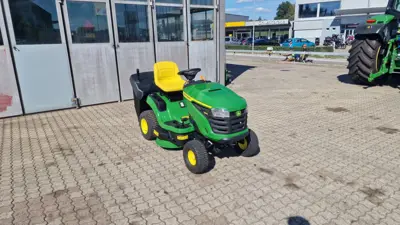 Aufsitzmäher John Deere X147R