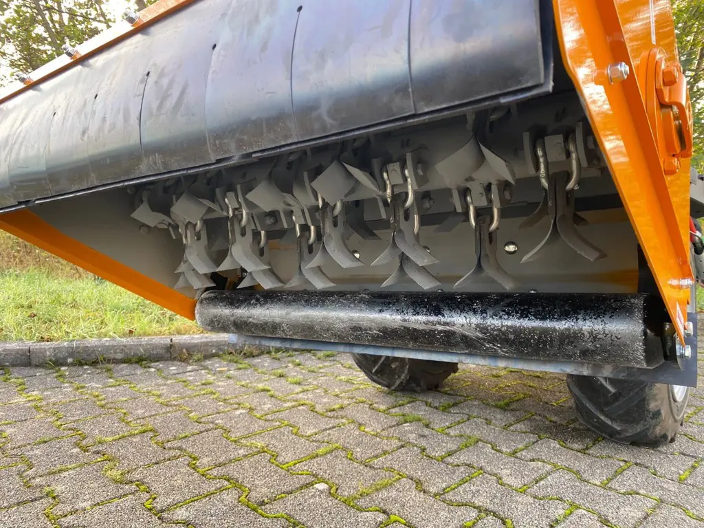 ae9b9215-8a88-4837-8389-5e829fda8c8d-RTK Rotor_2.jpg