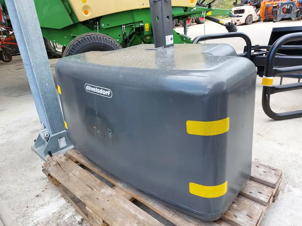 686960e9-debd-4108-b2bc-d99e47444126-Düvelsdorf contre-poids 1050 (4).jpg