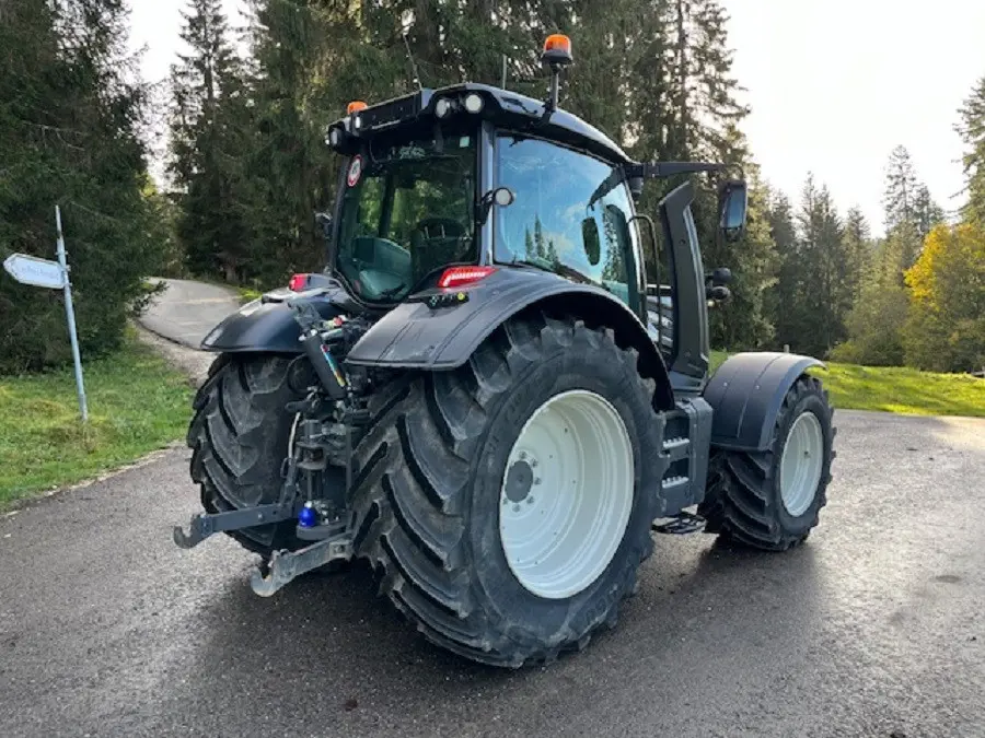 5eee606a-7b66-413e-bd96-f7274da390d5-Valtra Gerber L (5).jpg