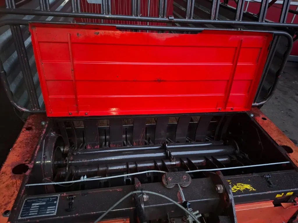 f5bcb1bf-52fc-41f5-9c9b-a416724b4f59-WhatsApp Image 2026-01-28 at 17.09.34 (1).jpg