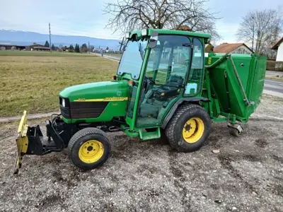 John Deere 4115