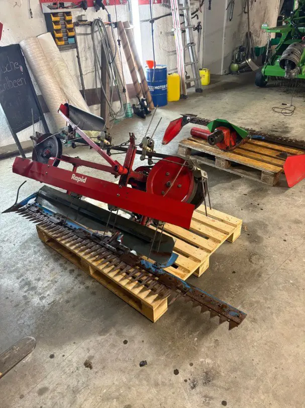 ccaa7fc2-96fe-4ab8-97df-0b23f95eb63b-Messerbalken mit Eingrasung.jpg