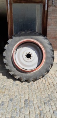 Satz Wechsel-Doppelräder 13.6R38