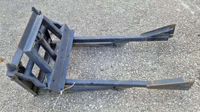 Anbaurahmen zu Fronthydraulik