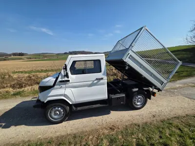 Elektro-Nutzfahrzeug EVUM aCar Select