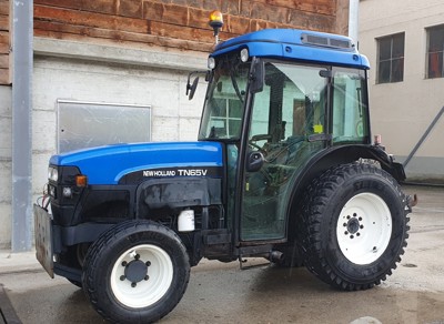 New Holland TN 65V