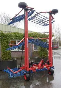 Hatzenbichler Striegel 9 m neu unmontiert