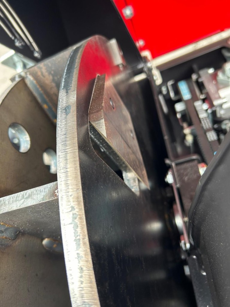 dccf6816-0c41-4f21-9df5-907ebbd354db-WhatsApp Image 2025-02-14 at 14.32.41 (1).png