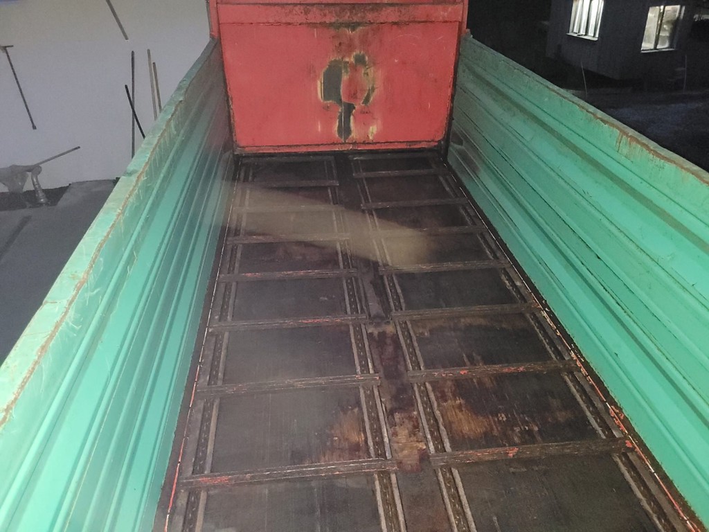 b9d542dd-a072-40ce-a53f-5c0ebcd85db3-PHOTO-2025-10-01-16-44-29 1.jpg