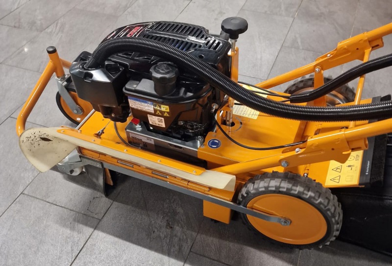 e7e80e16-4be4-4934-81a4-16deec45c555-as50 2.jpg