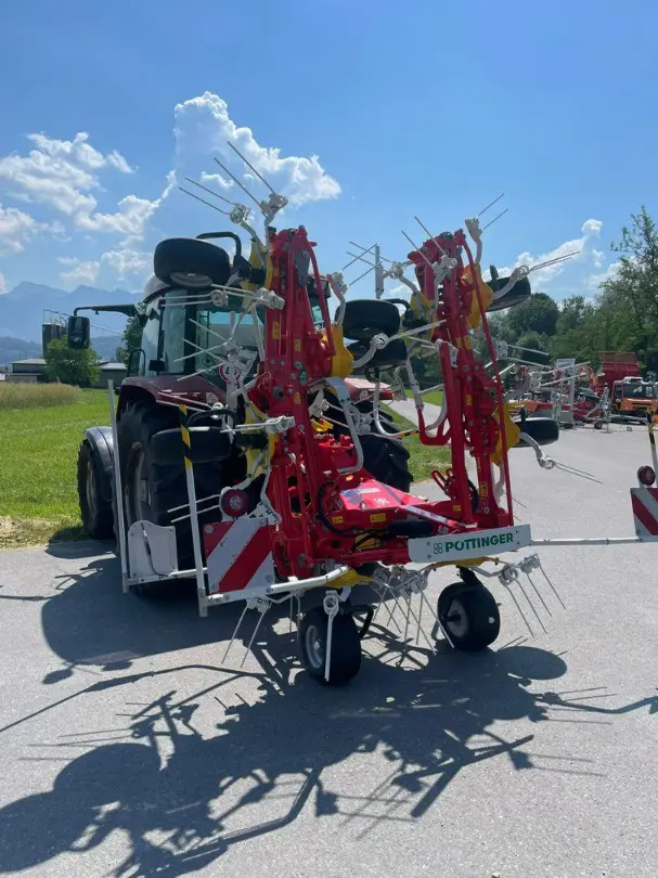 e19e00a5-1e14-4065-ac8c-606da0cd1e1d-Pöttinger Hit 8.81 4.jpg