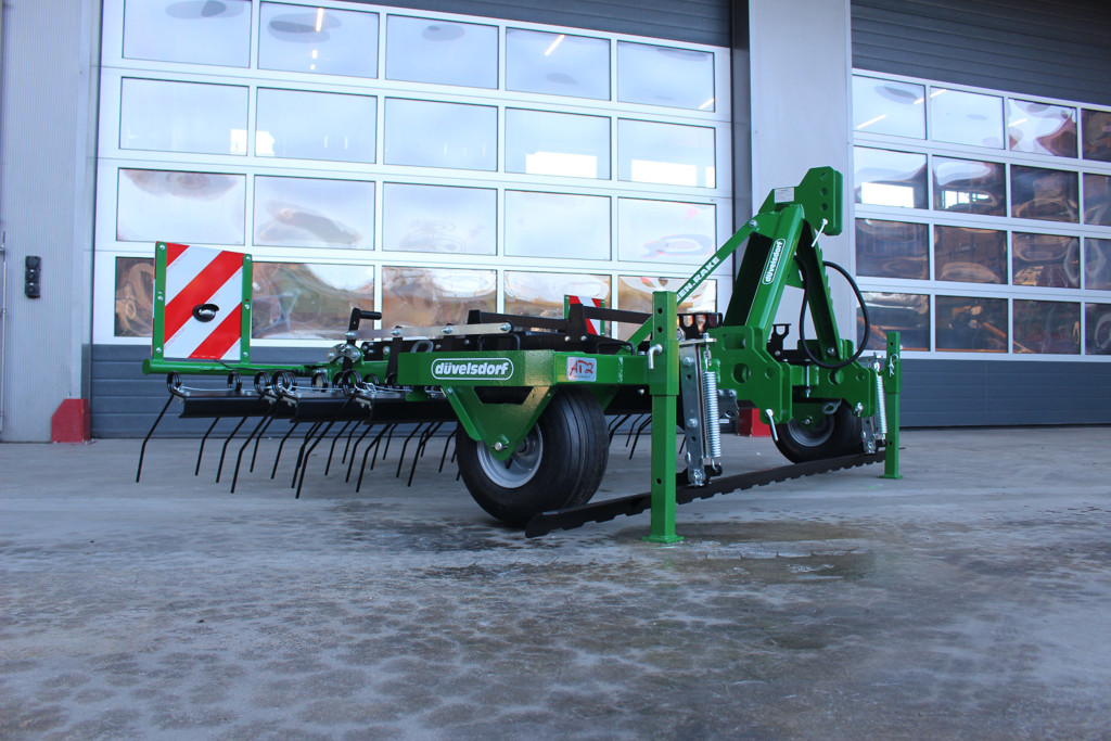 a4df0b17-0061-47e5-ac2e-c1386b3f96d0-Green.Rake_pro_3m (3).jpg