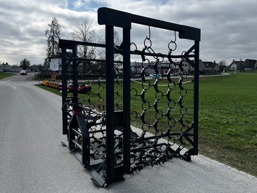 e0a1b5c4-6bcd-4e51-8b03-650cee530f10-35220 MT Technik Wiesenegge 6m 4-reihig (3).png