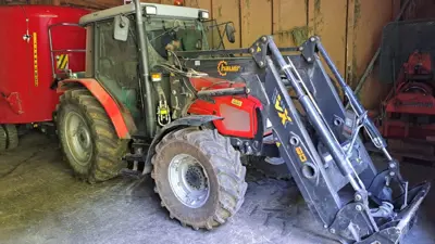 Massey Ferguson 4325