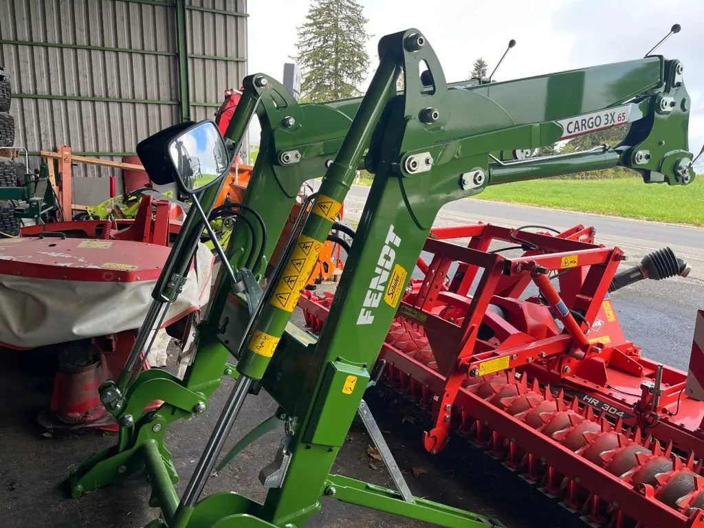 Frontlader Fendt Cargo 3X65 DW