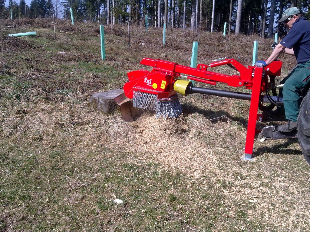 FSI Wurzelstockfräse T27