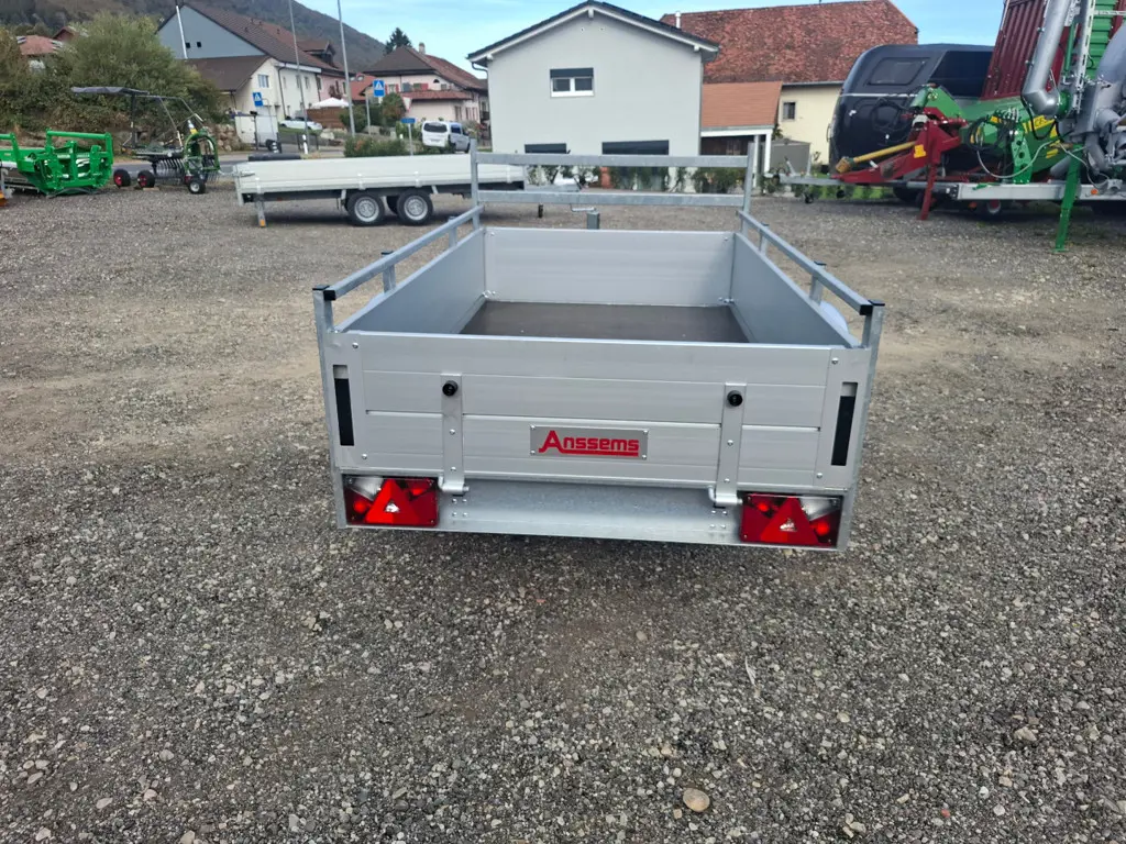 90db1aaf-cabf-429f-acc2-a291332c7a68-20260928_161815.jpg