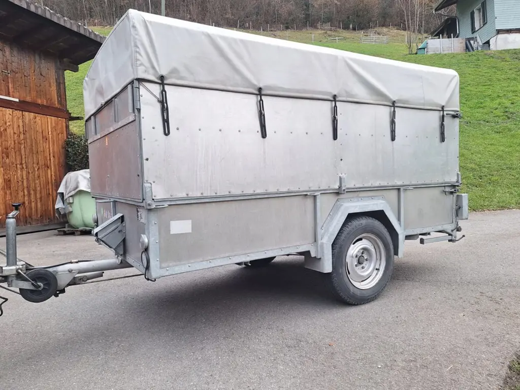 Kleinviehwagen / Anhänger