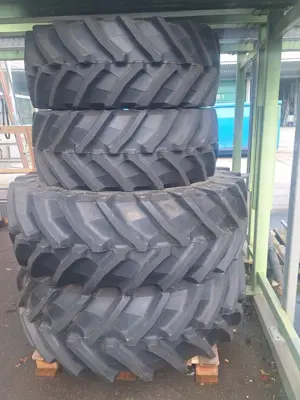 Reifen Trelleborg 440/65 R24 128/D TM800