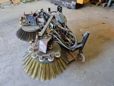 Saug-Kehrmaschine Holder