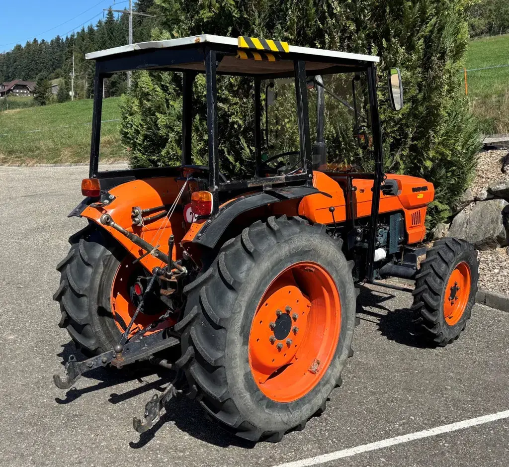 e767a324-aad7-4ecd-9585-f161247d6739-Kubota L 345 DT 4.jpg