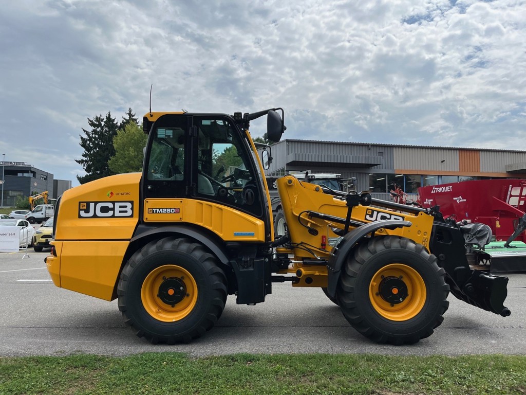 ee5efef8-b47c-4e7e-bfb2-5497661d0688-280 5.jpg