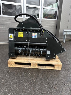 Forstmulcher Osma mit festen Zähnen