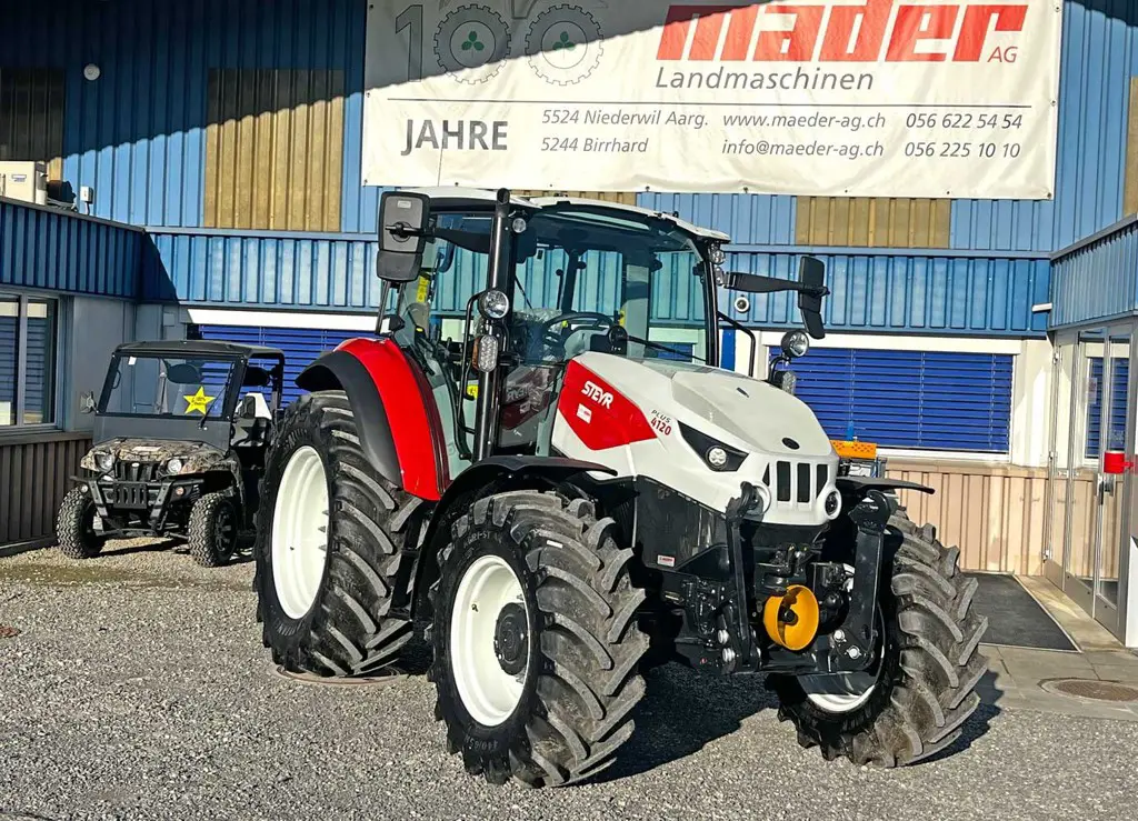 9e15ae78-613b-4fec-b174-3ee87f2d9be7-35875-Steyr-Traktor-4120-Plus-(1).jpg