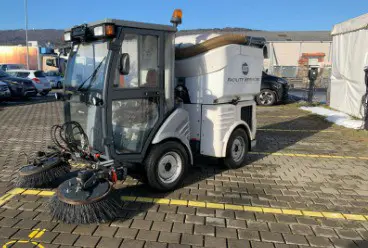 Kehrsaugmaschine Hako Citymaster 1200