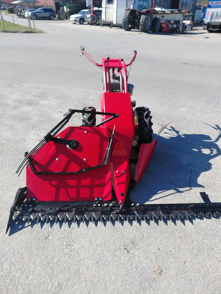 Motofaucheuse aebi AM40