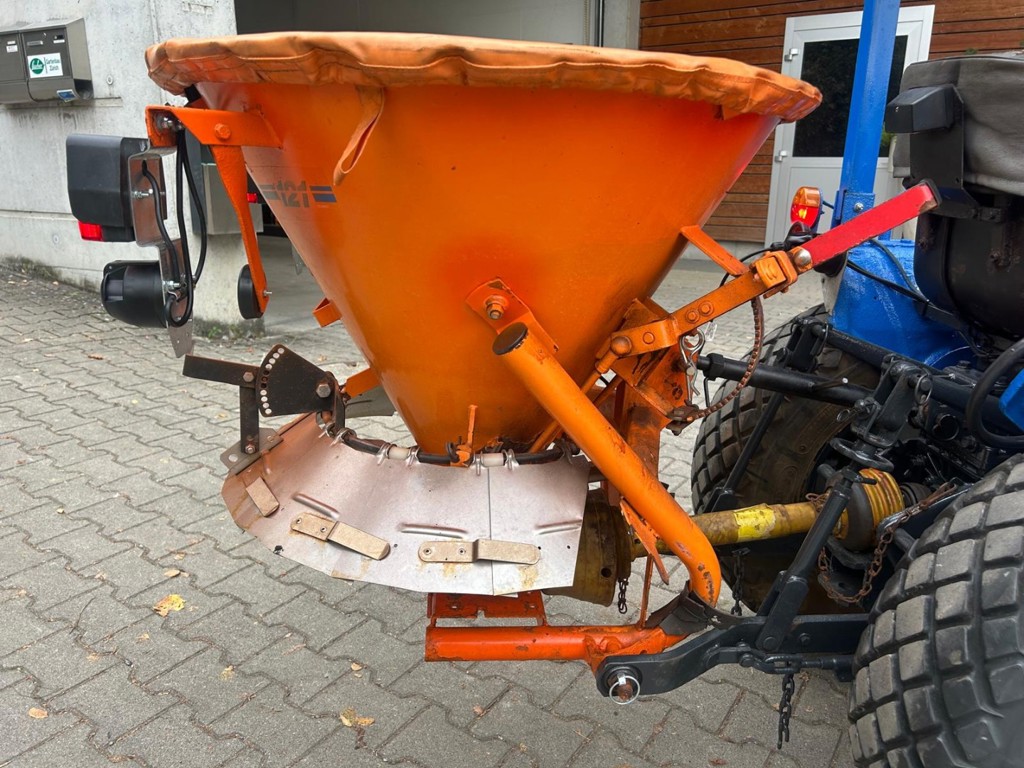 02a5e5c5-ce85-4721-a335-266e34163bc0-WhatsApp Image 2025-10-03 at 08.jpg