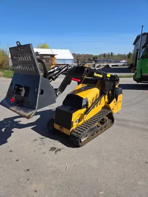 Mini-chargeuse Vermeer CTX 100