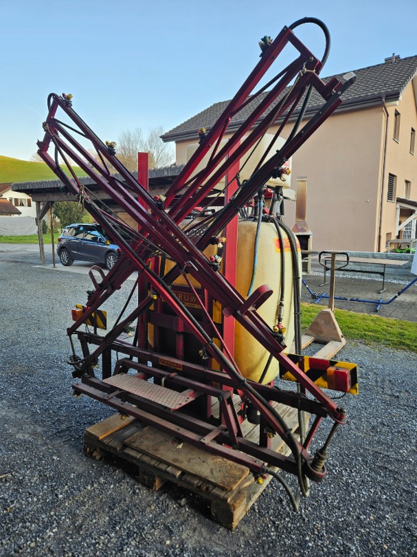 3b970def-0391-49fd-8eab-aadcc8f1b3bd-Hardi LX 600, Haltiner Donat (9).png